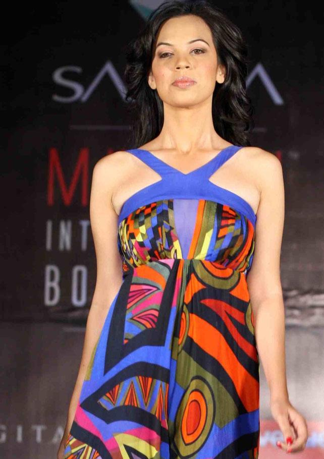 Nidhi Sharma walking the ramp at a fashion show